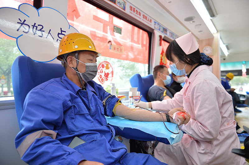 1590052935852148.jpg 獻(xiàn)血1.jpg